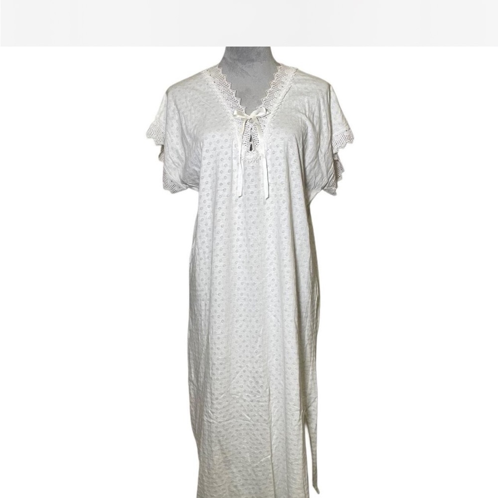 Dior White Chemise Flutter Sleeve Sleepwear